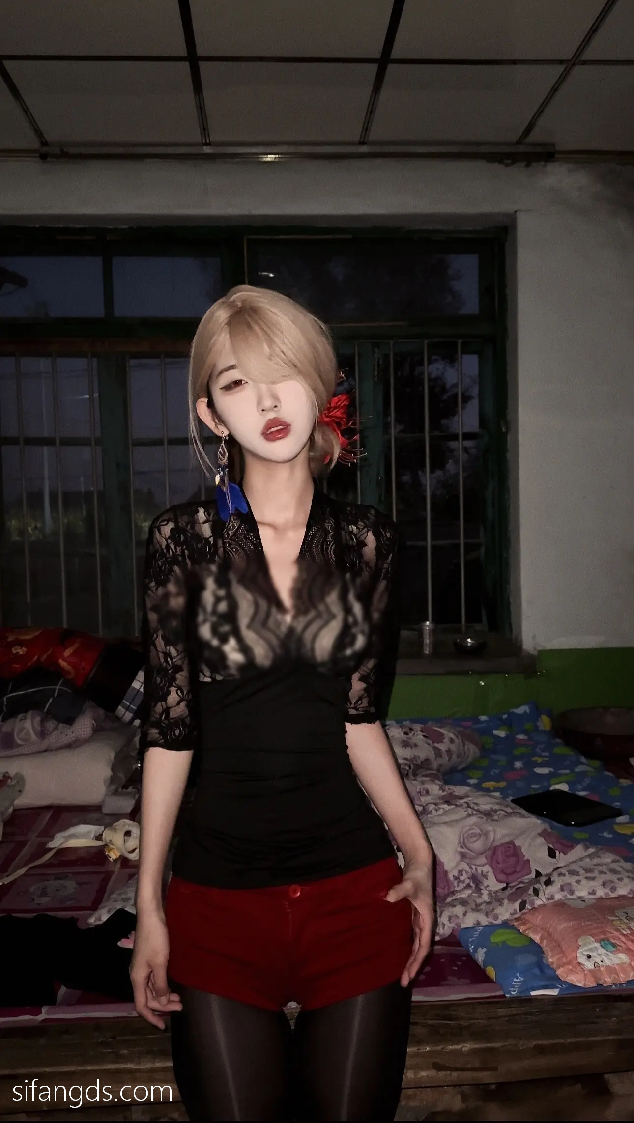 抖音40万粉网红@行简定制