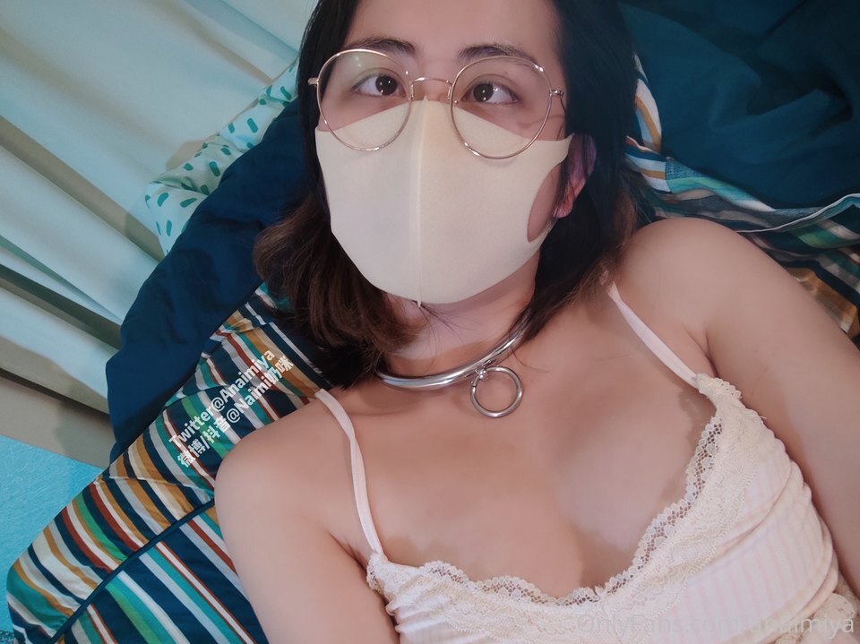 抖音快手全网同名，极品网红福利姬【奶咪】OF订阅收费2部- 日常自慰