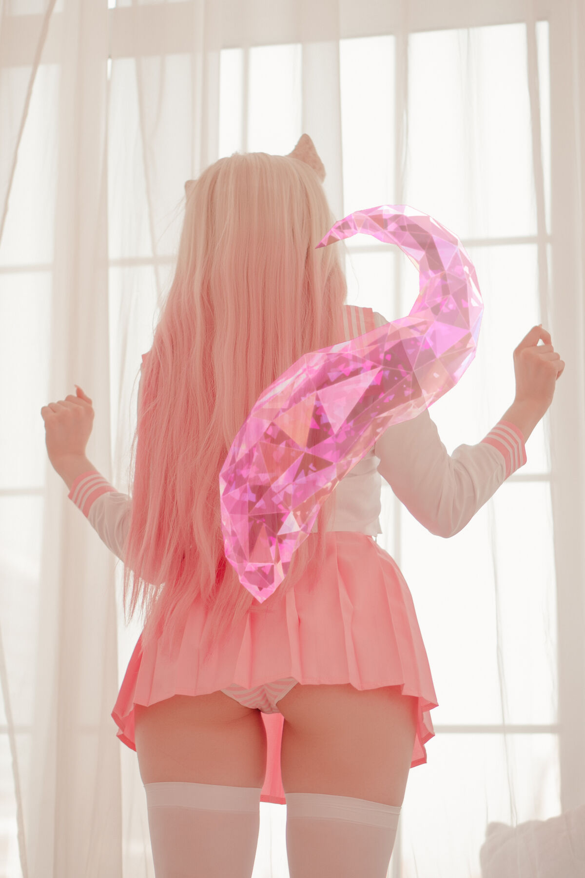 Coser@Alina Becker - Ahri Schoolgirl Part01