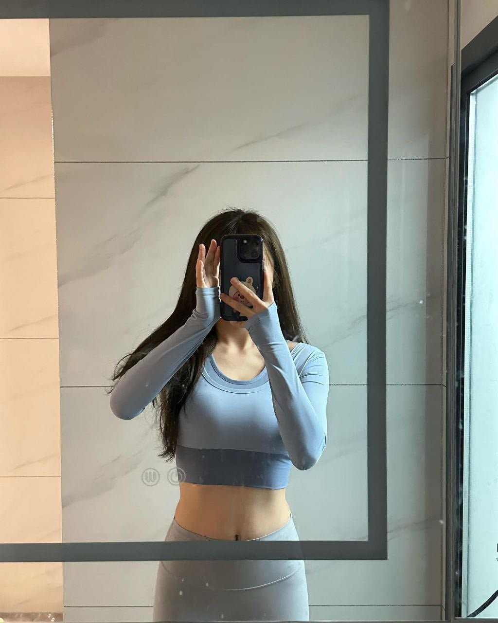 抖音极品颜值福利姬【宝贝77】大尺度私密照自拍