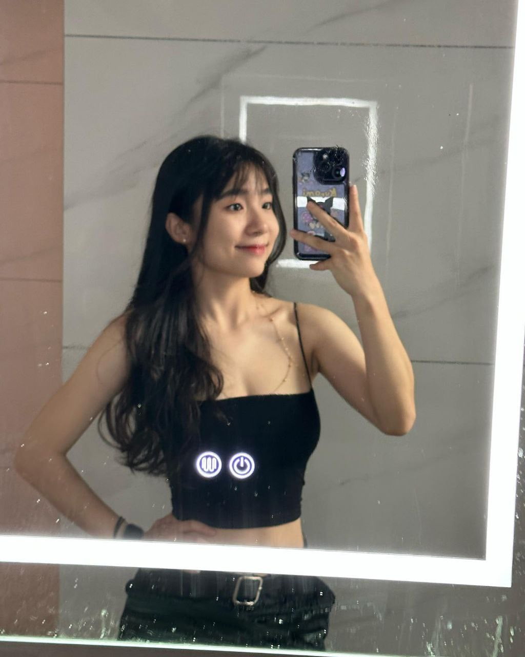 抖音极品颜值福利姬【宝贝77】大尺度私密照自拍