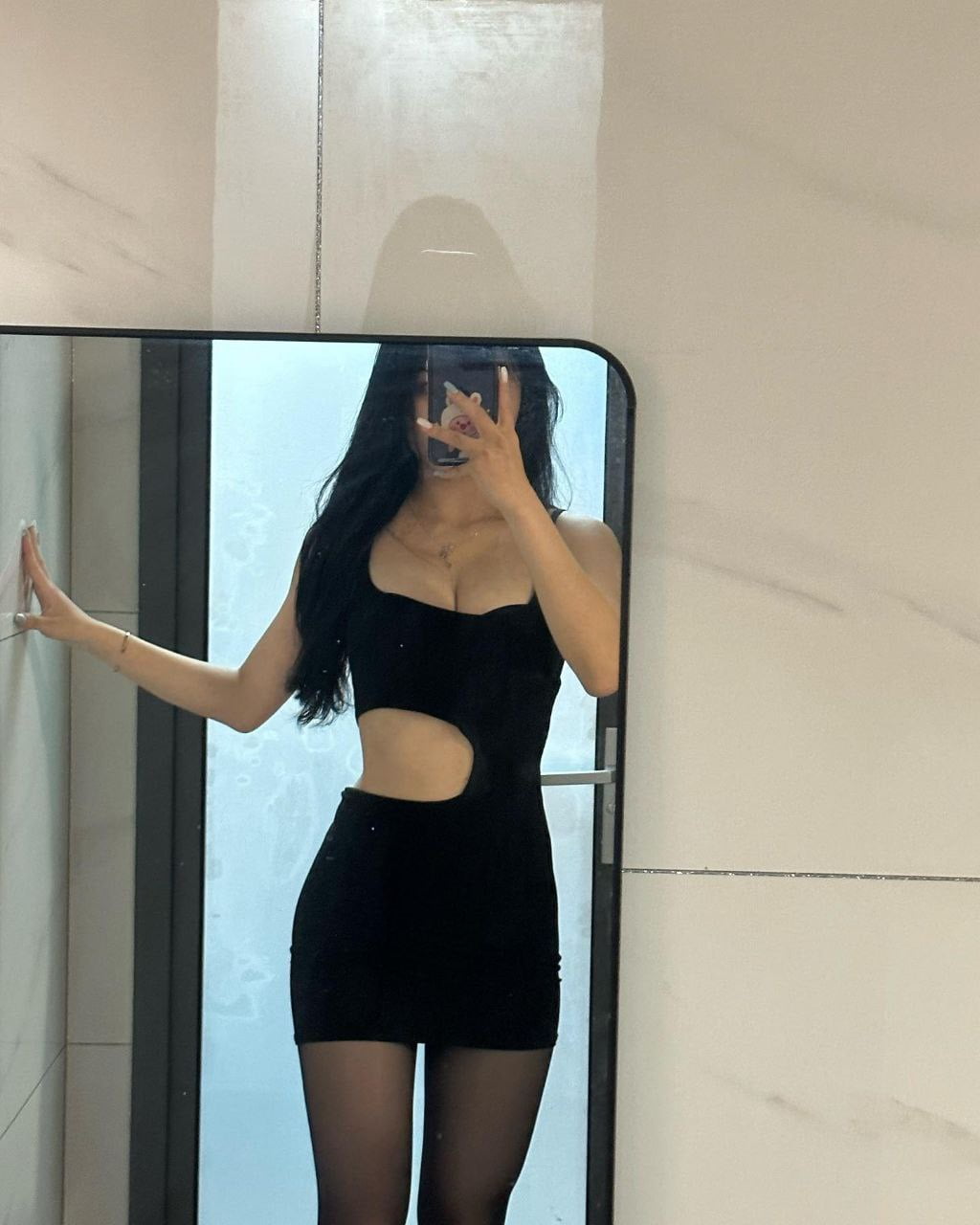 抖音极品颜值福利姬【宝贝77】大尺度私密照自拍