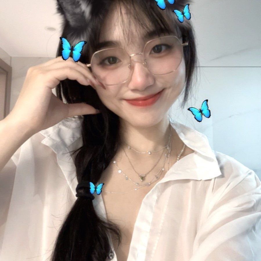 抖音极品颜值福利姬【宝贝77】大尺度私密照自拍