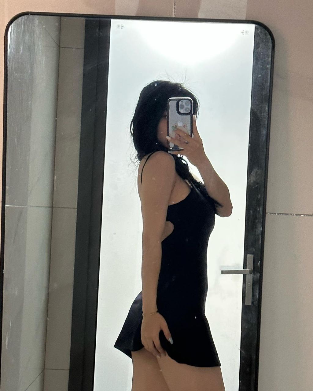 抖音极品颜值福利姬【宝贝77】大尺度私密照自拍