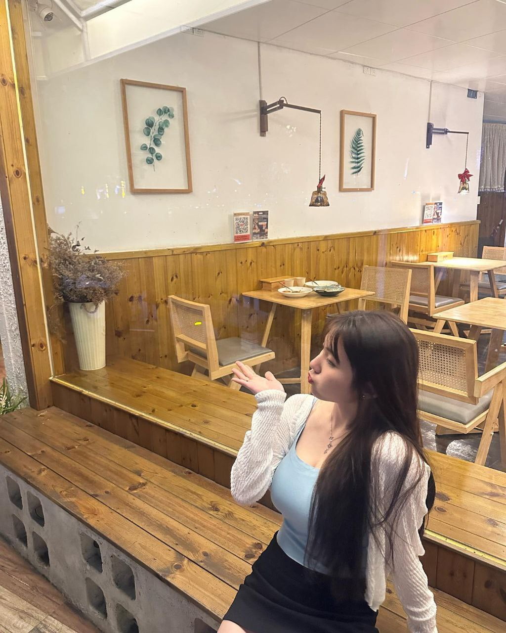 抖音极品颜值福利姬【宝贝77】大尺度私密照自拍