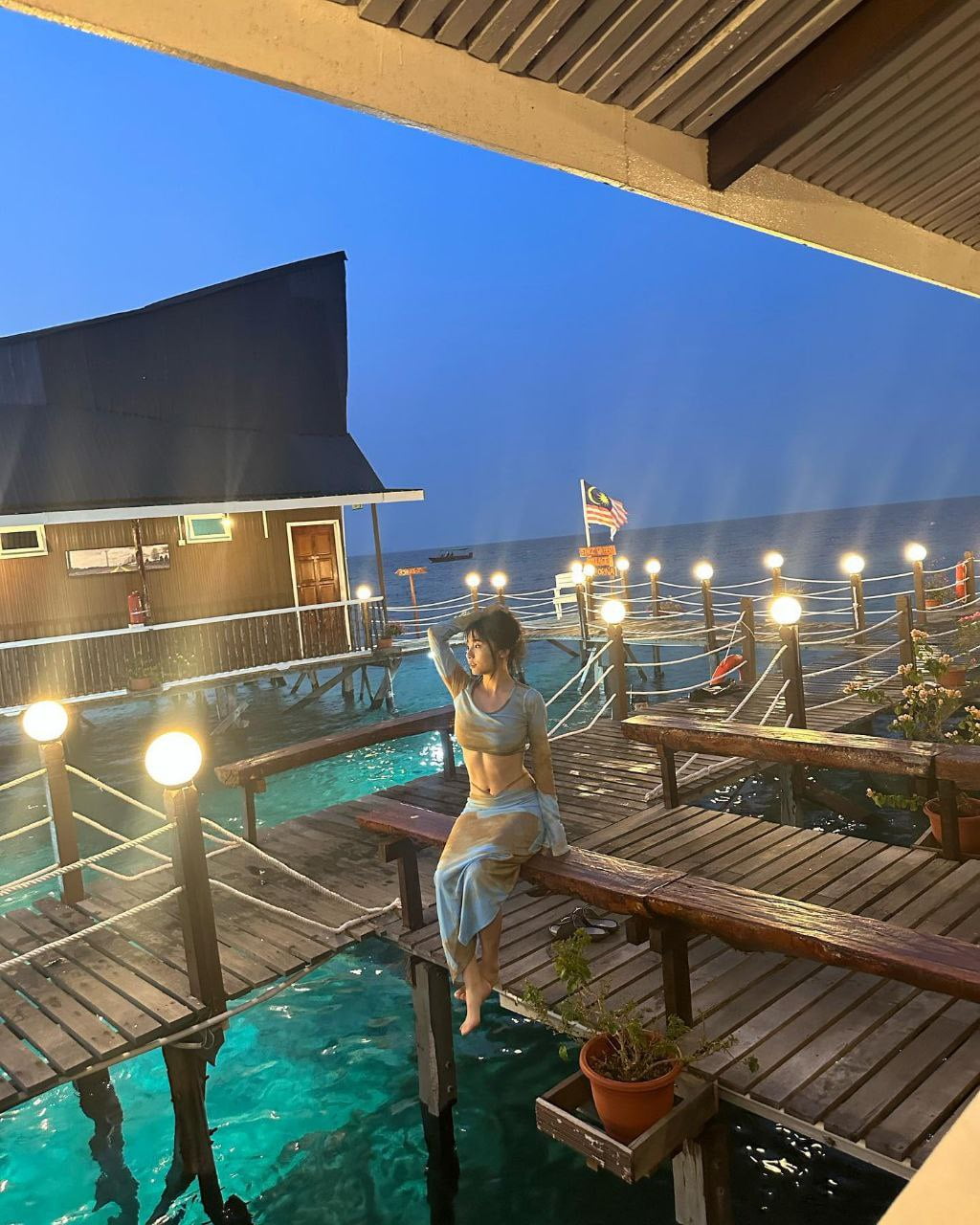 抖音极品颜值福利姬【宝贝77】大尺度私密照自拍