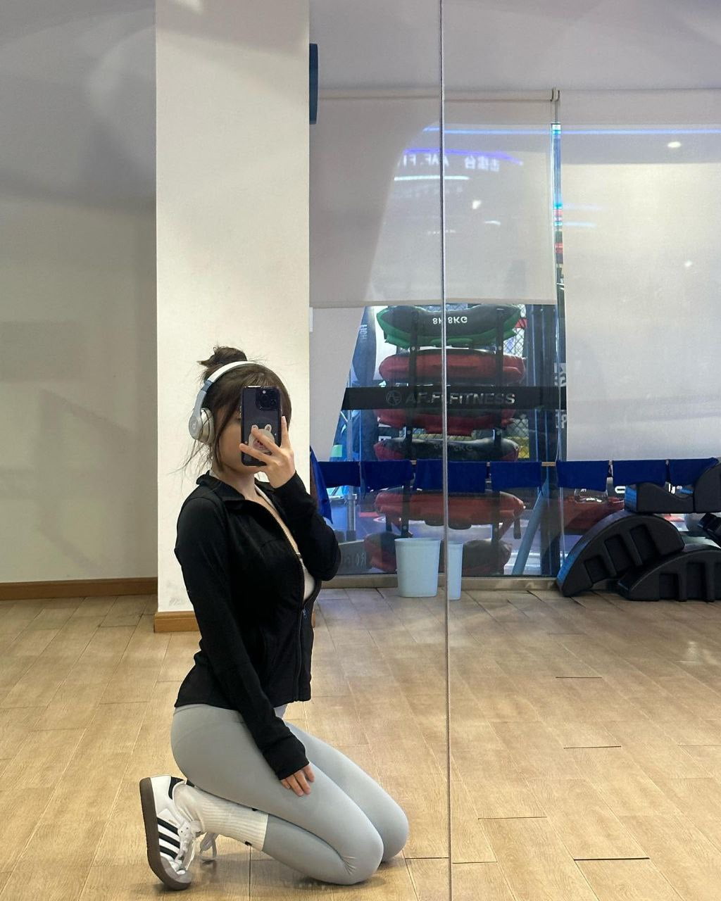 抖音极品颜值福利姬【宝贝77】大尺度私密照自拍