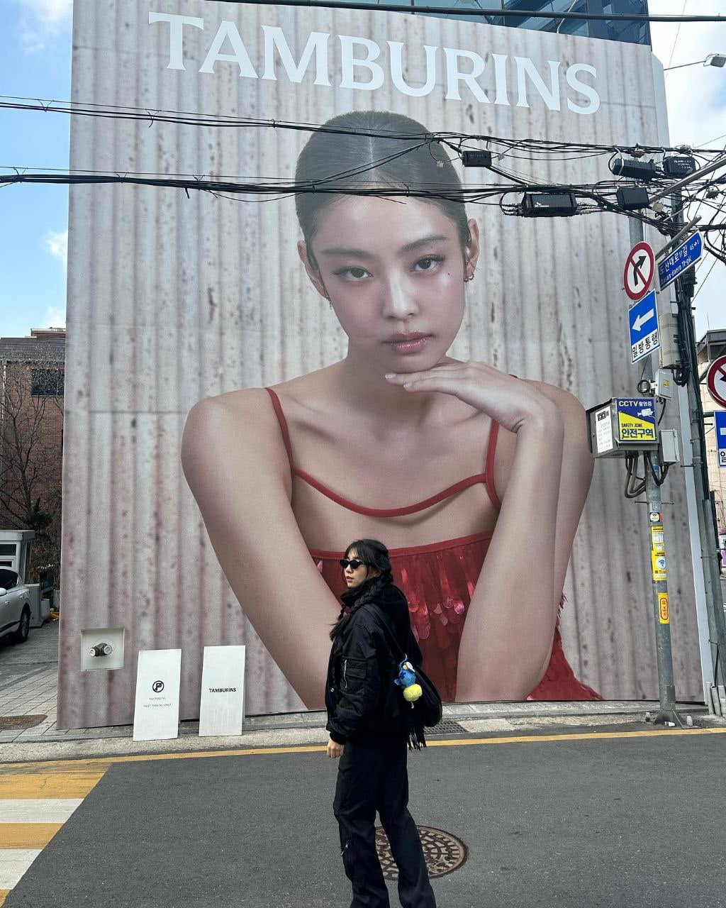 抖音极品颜值福利姬【宝贝77】大尺度私密照自拍