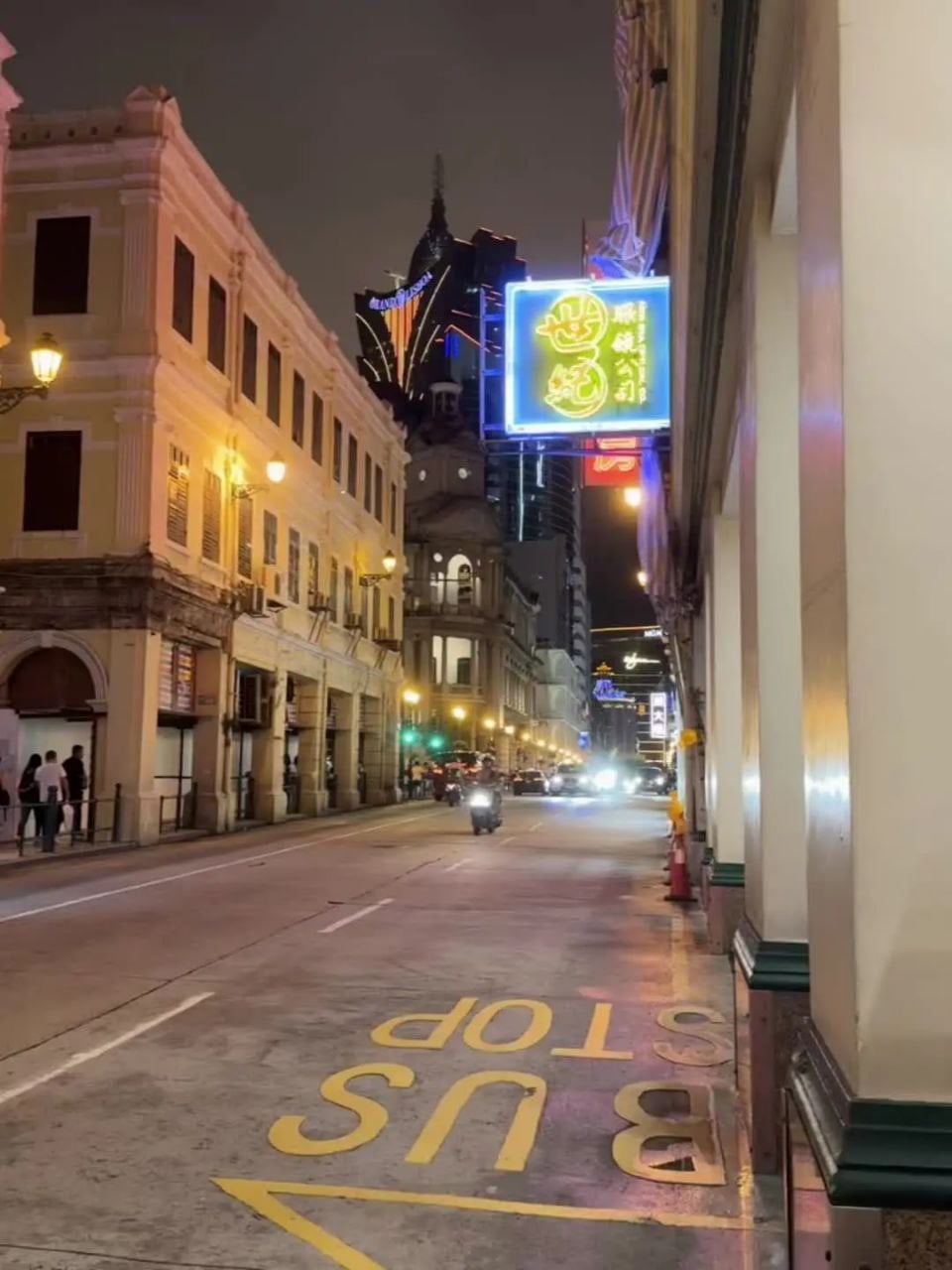 抖音极品颜值福利姬【宝贝77】大尺度私密照自拍