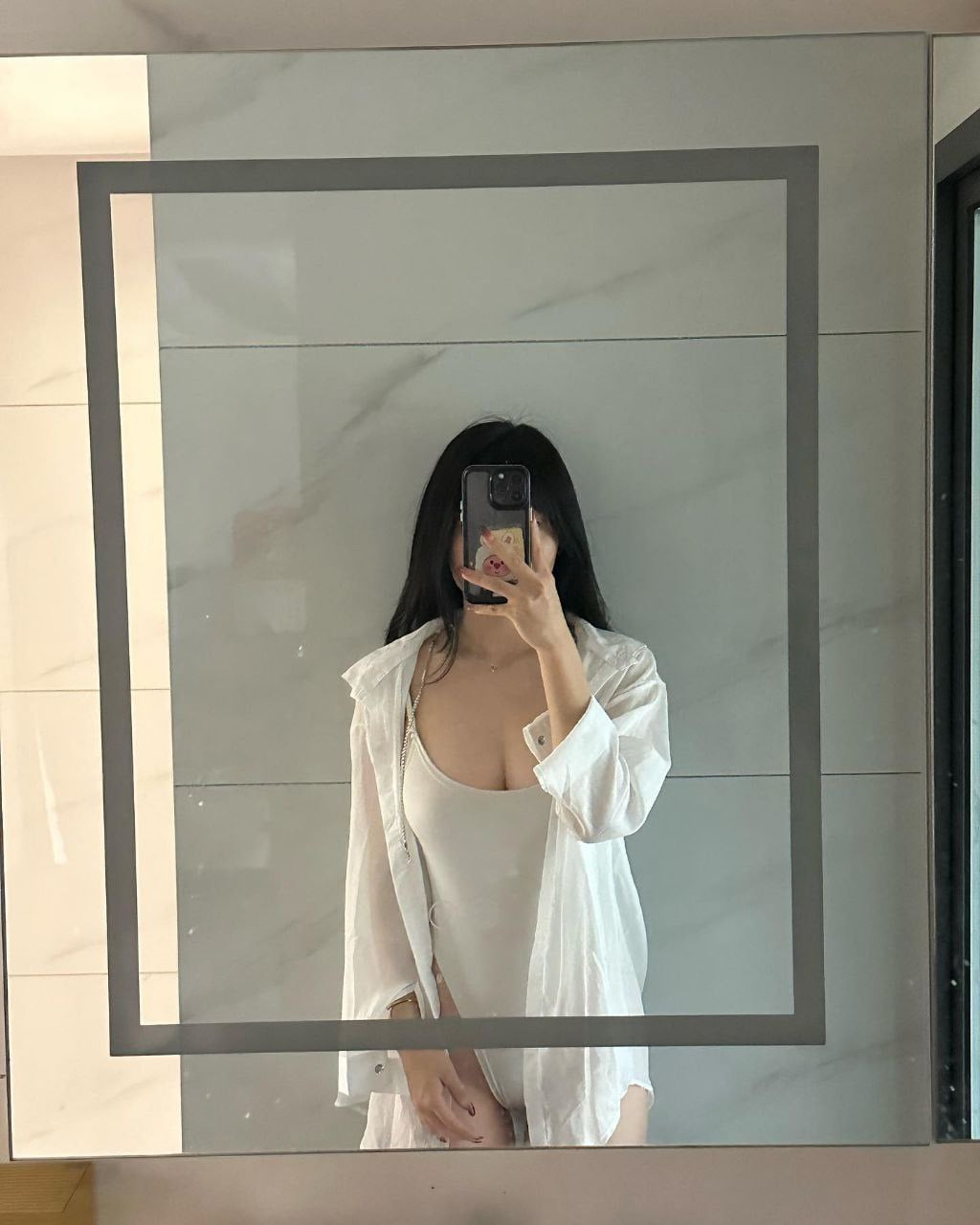 抖音极品颜值福利姬【宝贝77】大尺度私密照自拍