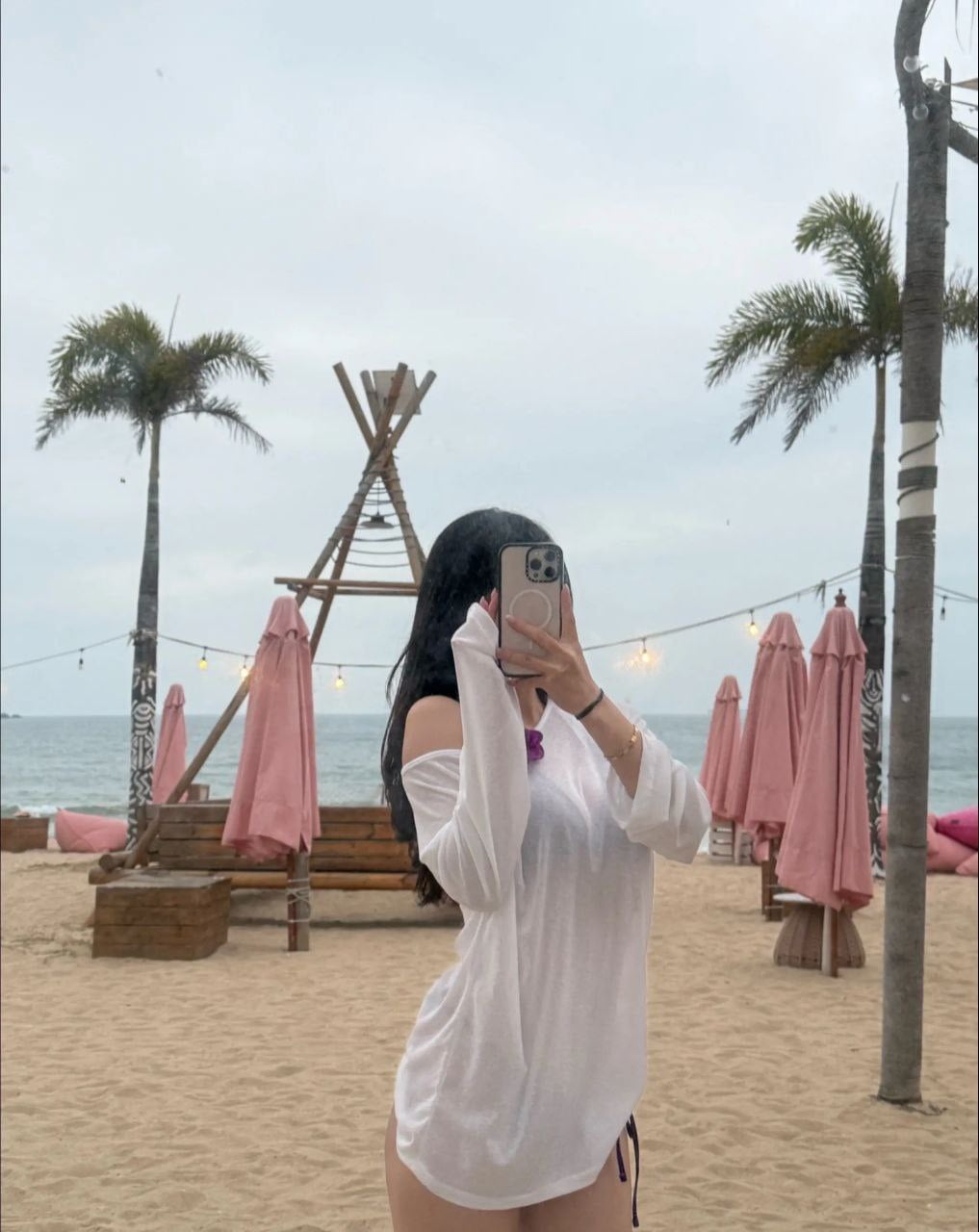 抖音极品颜值福利姬【宝贝77】大尺度私密照自拍