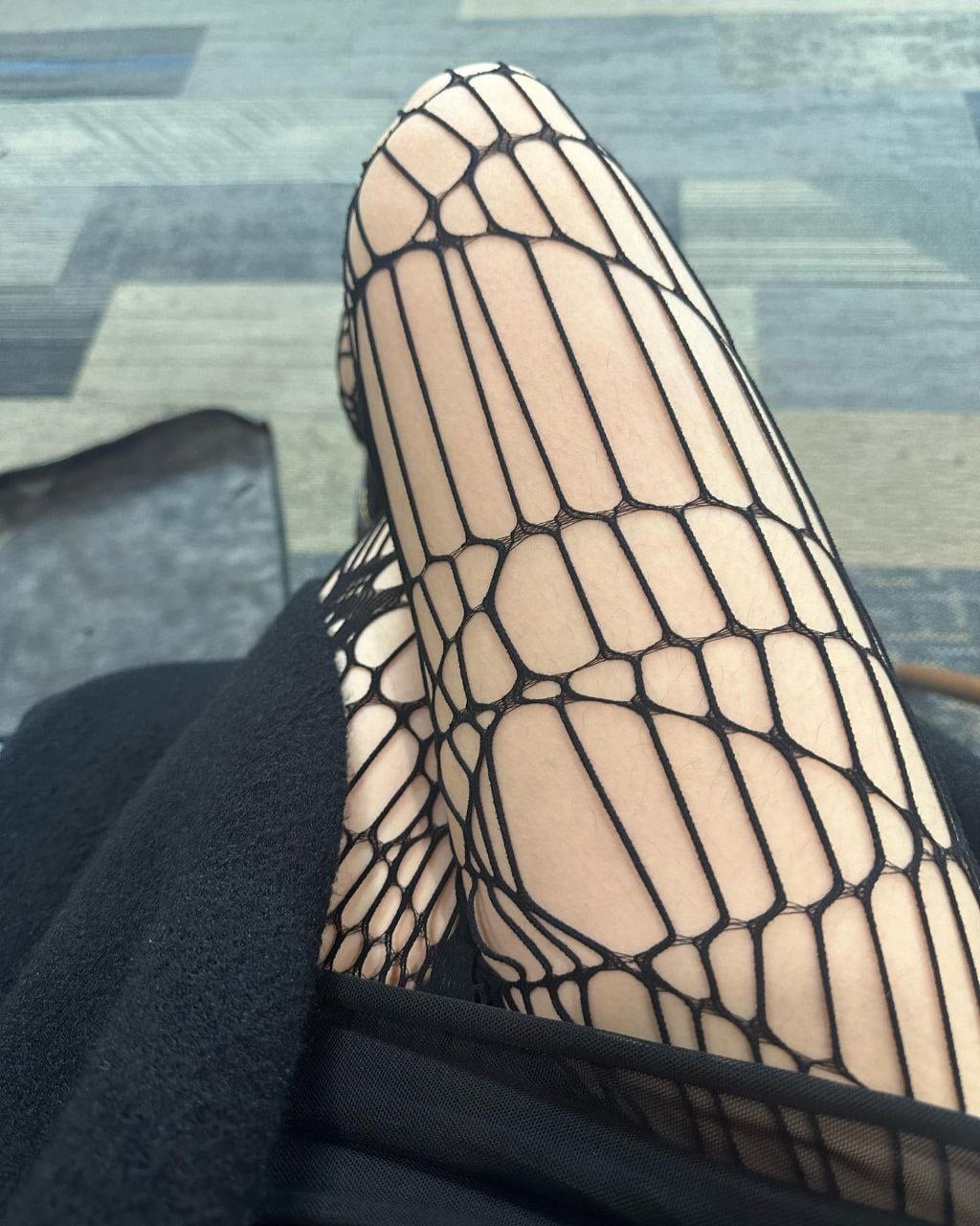 抖音极品颜值福利姬【宝贝77】大尺度私密照自拍