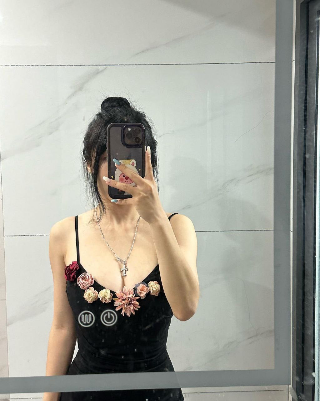 抖音极品颜值福利姬【宝贝77】大尺度私密照自拍