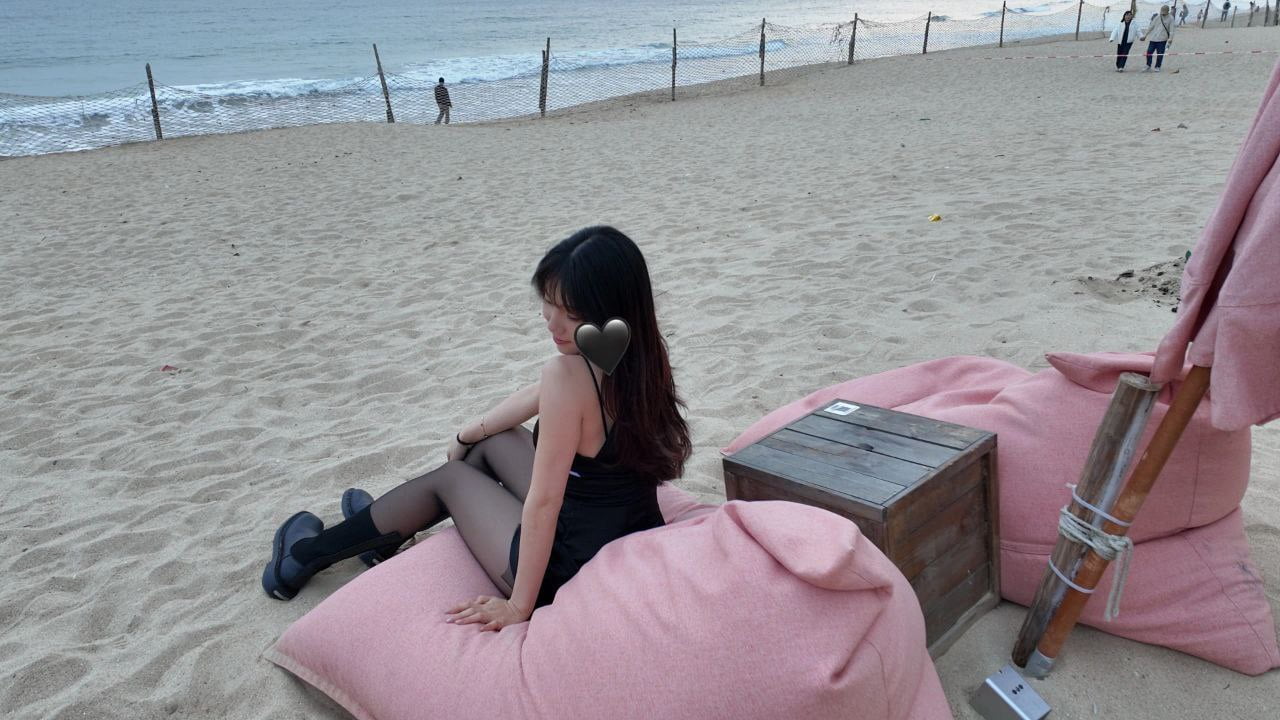 抖音极品颜值福利姬【宝贝77】大尺度私密照自拍