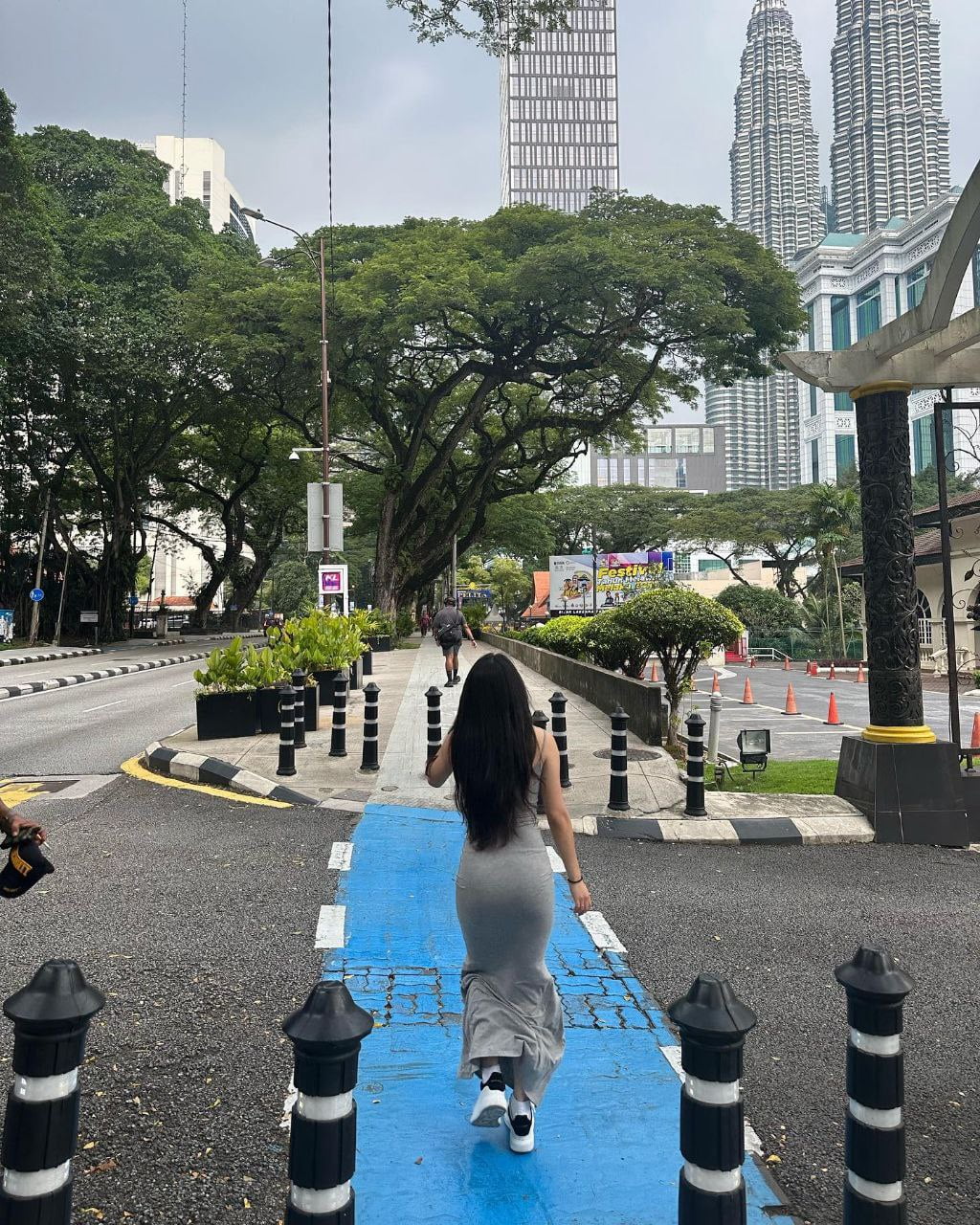 抖音极品颜值福利姬【宝贝77】大尺度私密照自拍