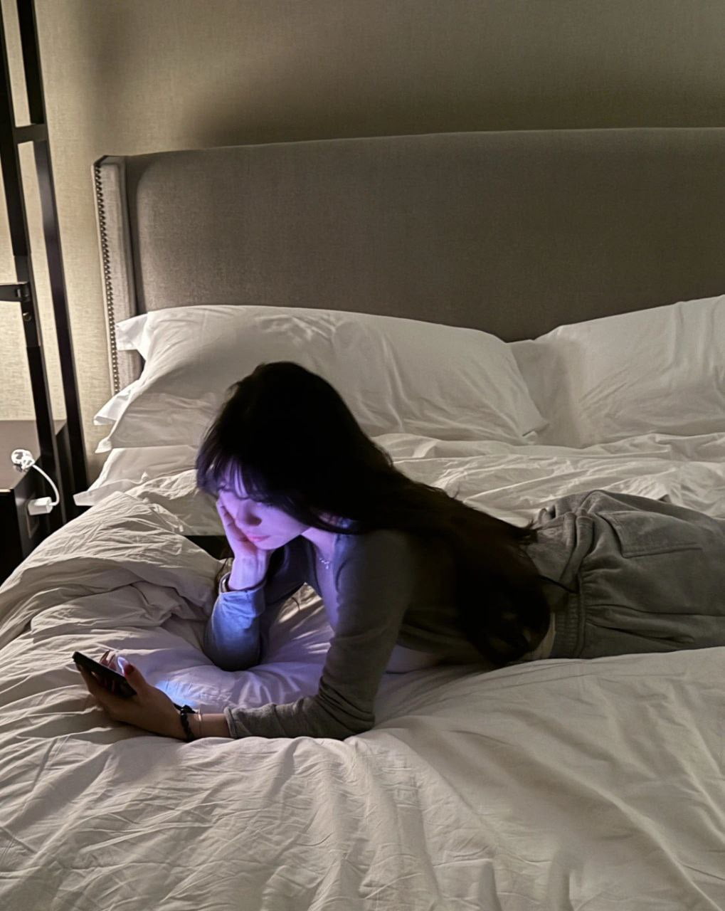 抖音极品颜值福利姬【宝贝77】大尺度私密照自拍