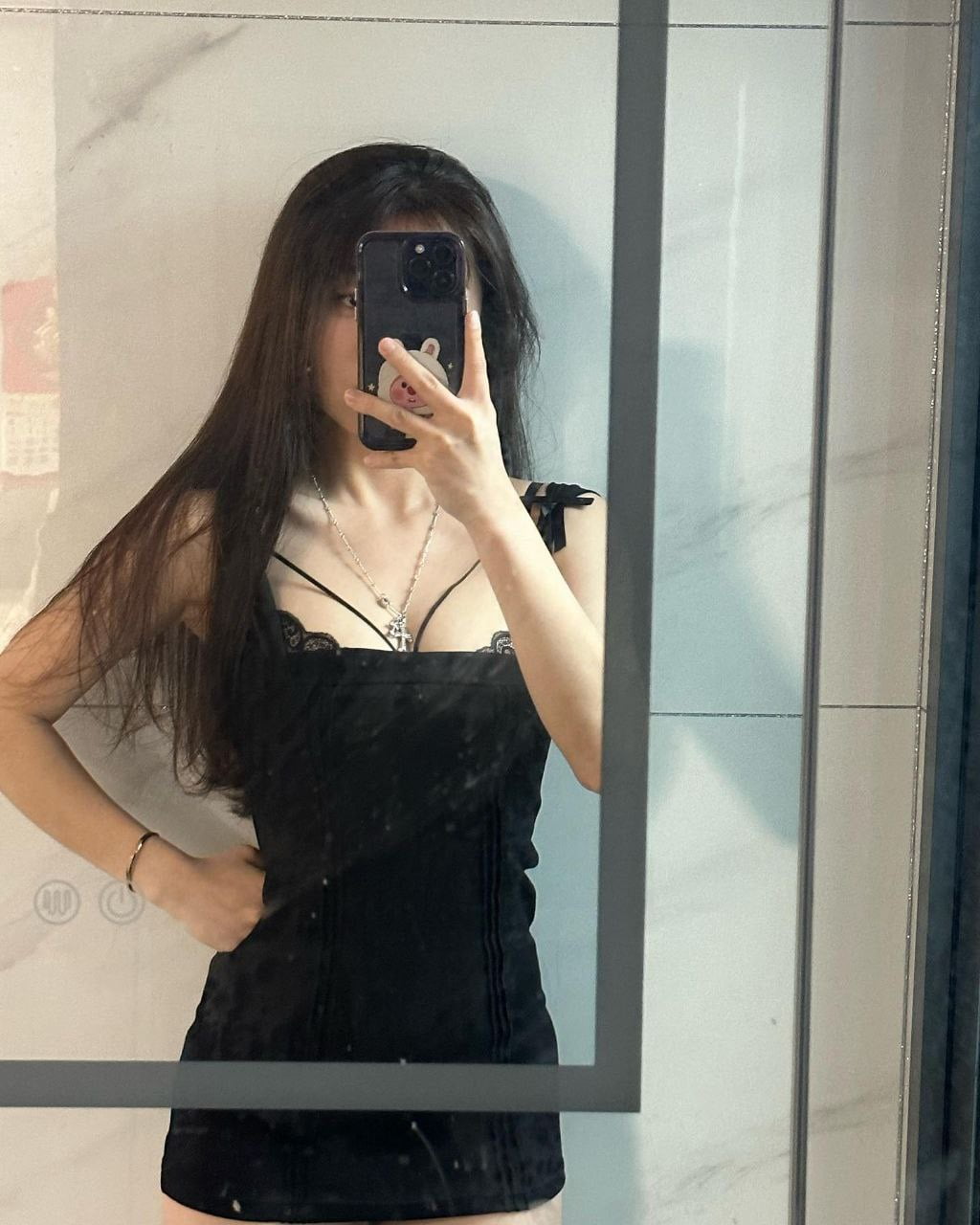 抖音极品颜值福利姬【宝贝77】大尺度私密照自拍