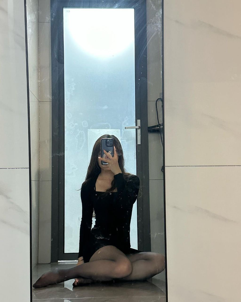 抖音极品颜值福利姬【宝贝77】大尺度私密照自拍