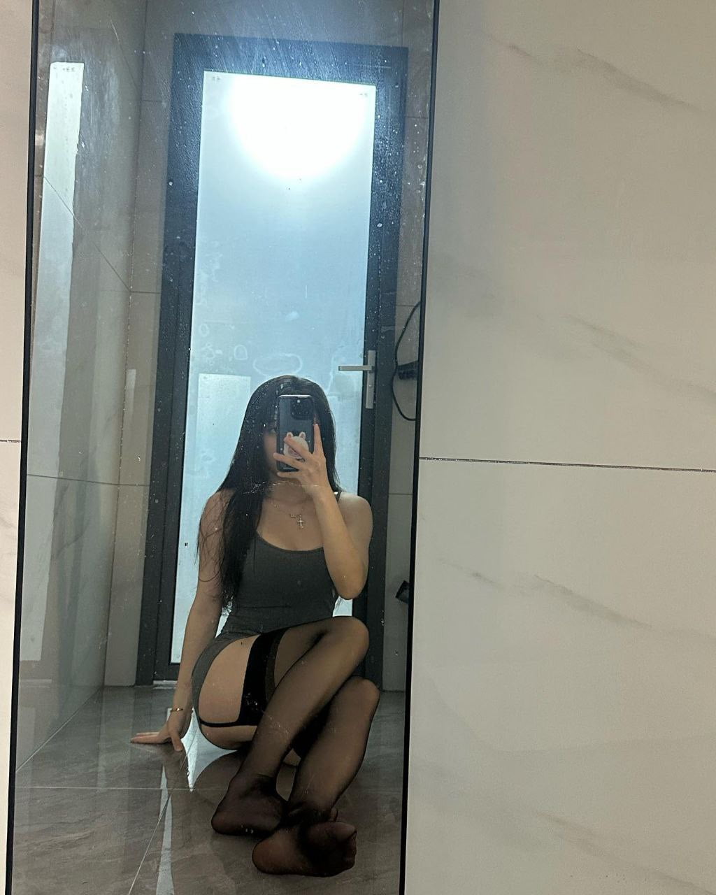 抖音极品颜值福利姬【宝贝77】大尺度私密照自拍