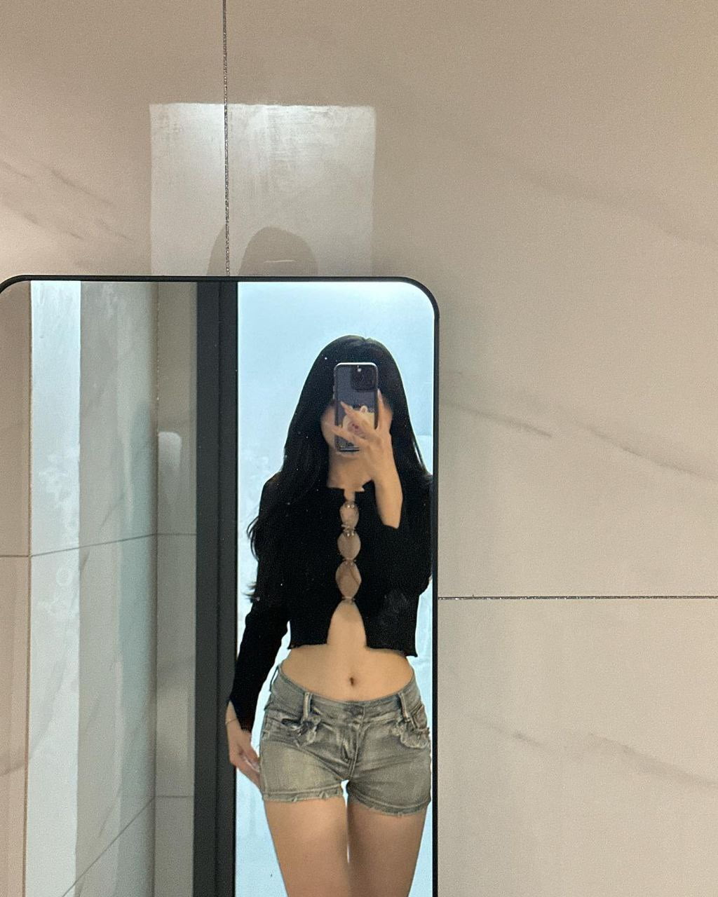 抖音极品颜值福利姬【宝贝77】大尺度私密照自拍