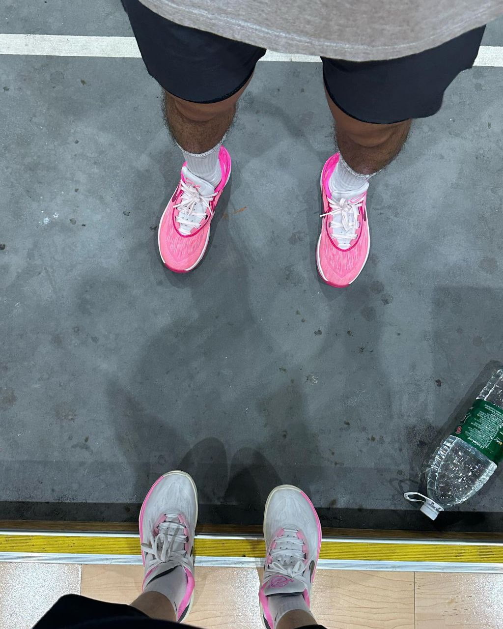 抖音极品颜值福利姬【宝贝77】大尺度私密照自拍