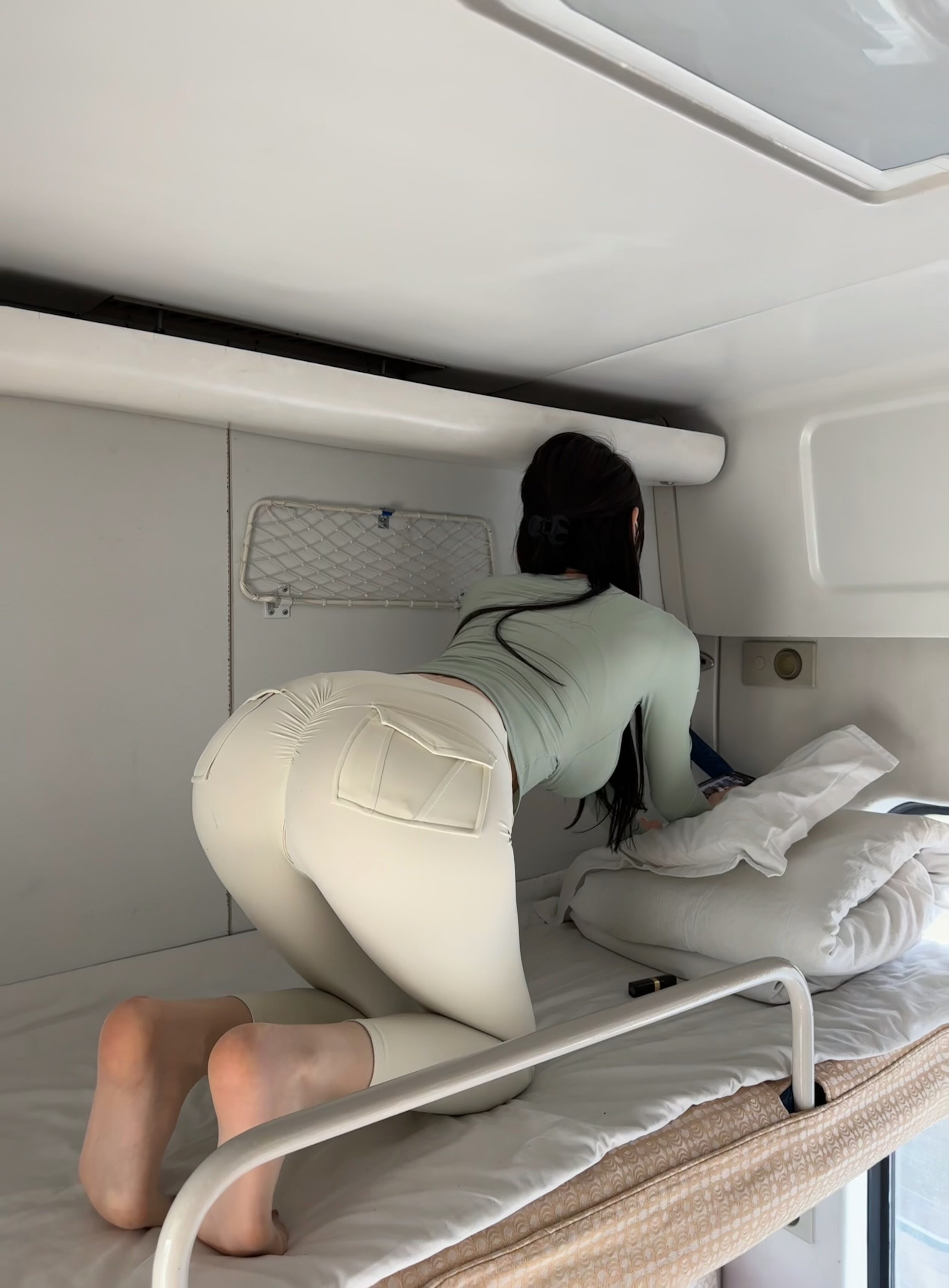脸红Dearie_ 微密圈高铁之旅