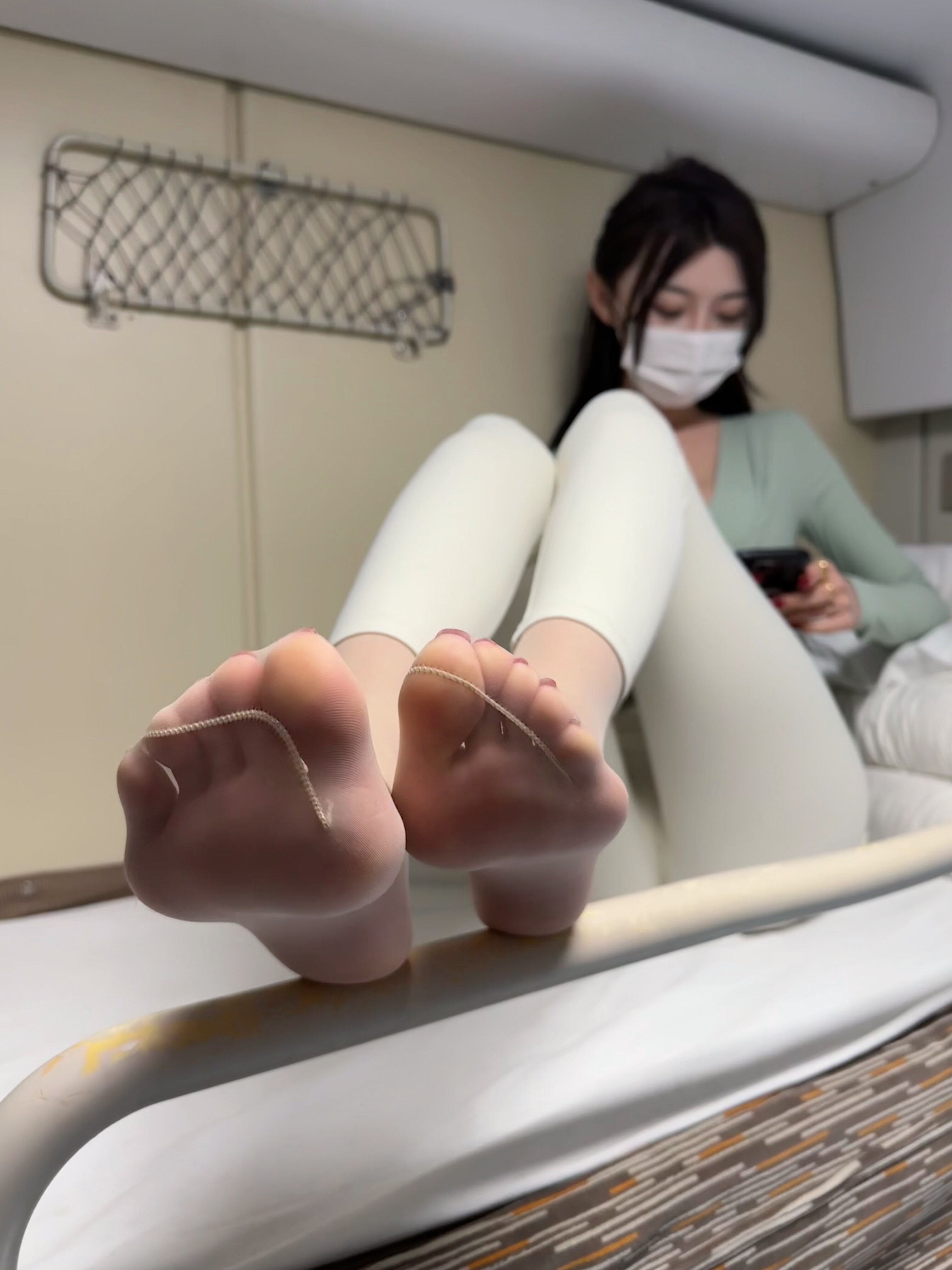 脸红Dearie_ 微密圈高铁之旅