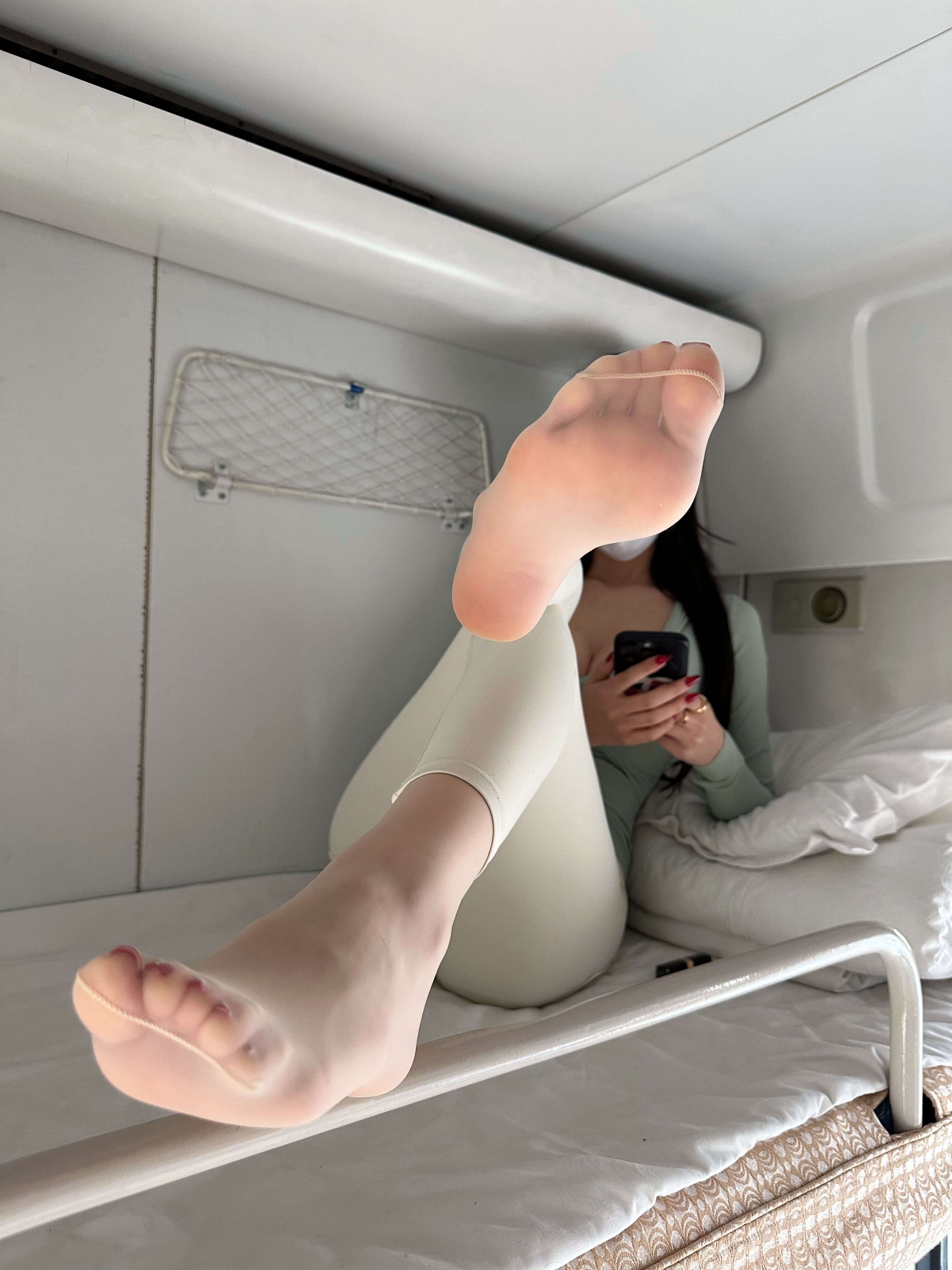 脸红Dearie_ 微密圈高铁之旅