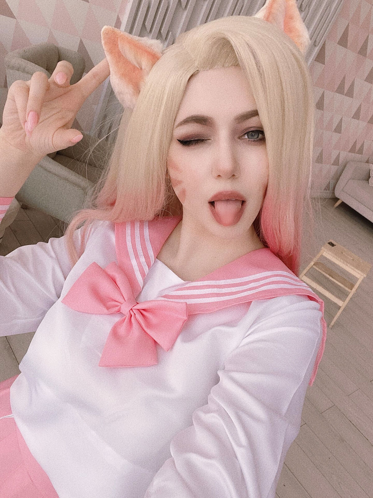 Coser@Alina Becker - Ahri Schoolgirl Part02