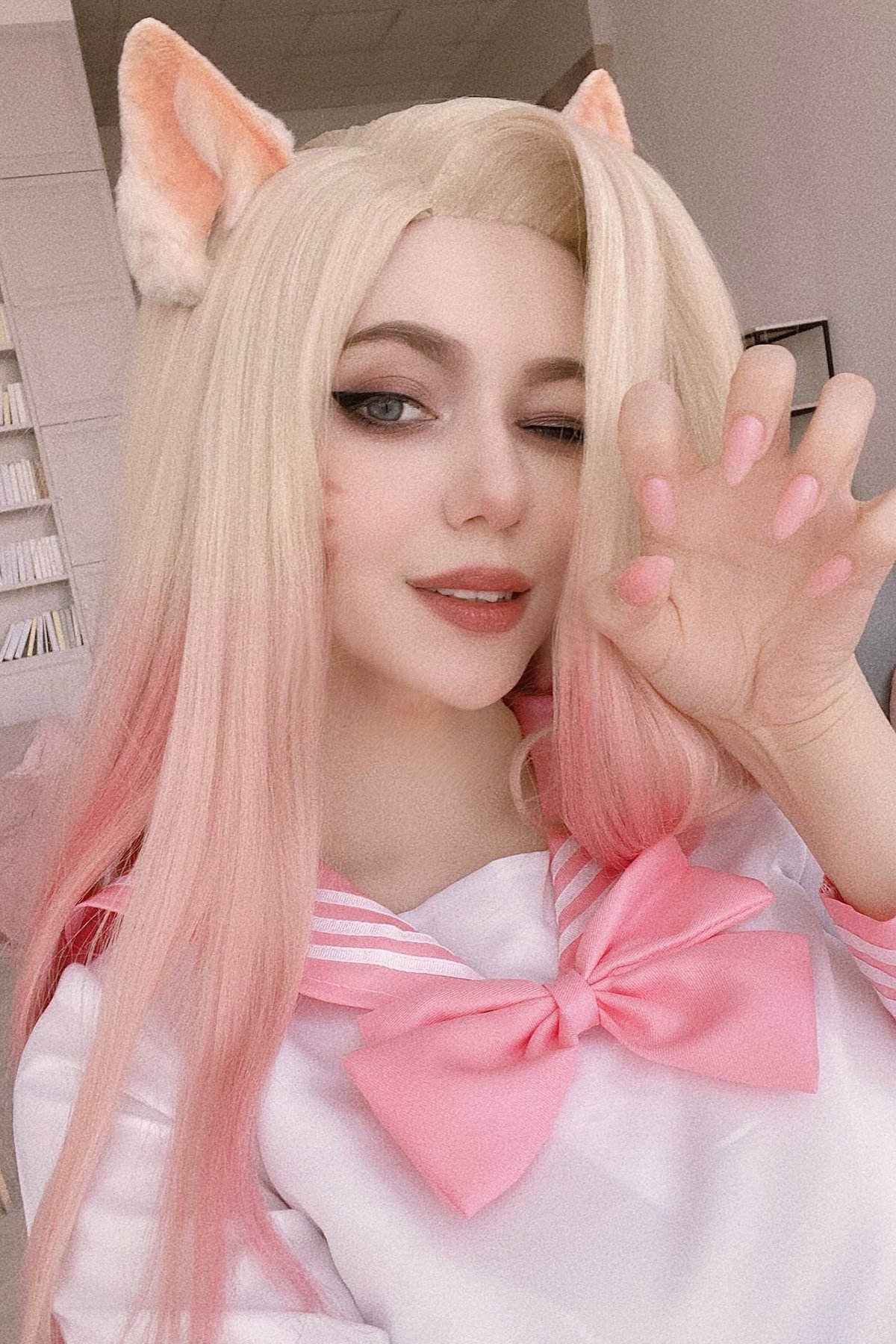 Coser@Alina Becker - Ahri Schoolgirl Part02