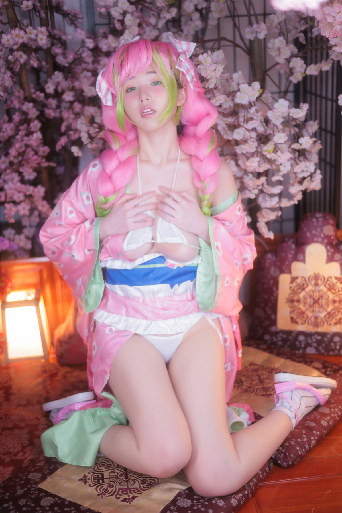 Yeon Woo 연우 - MITSURI Part02