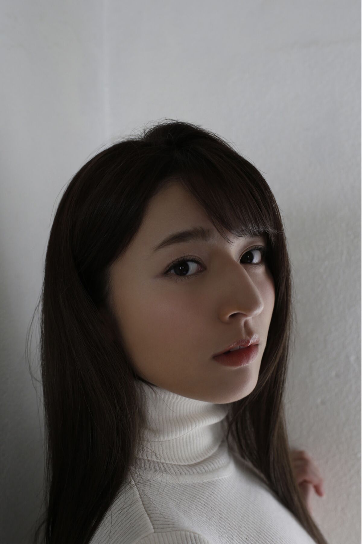 Kana Tokue 徳江かな - つやごと