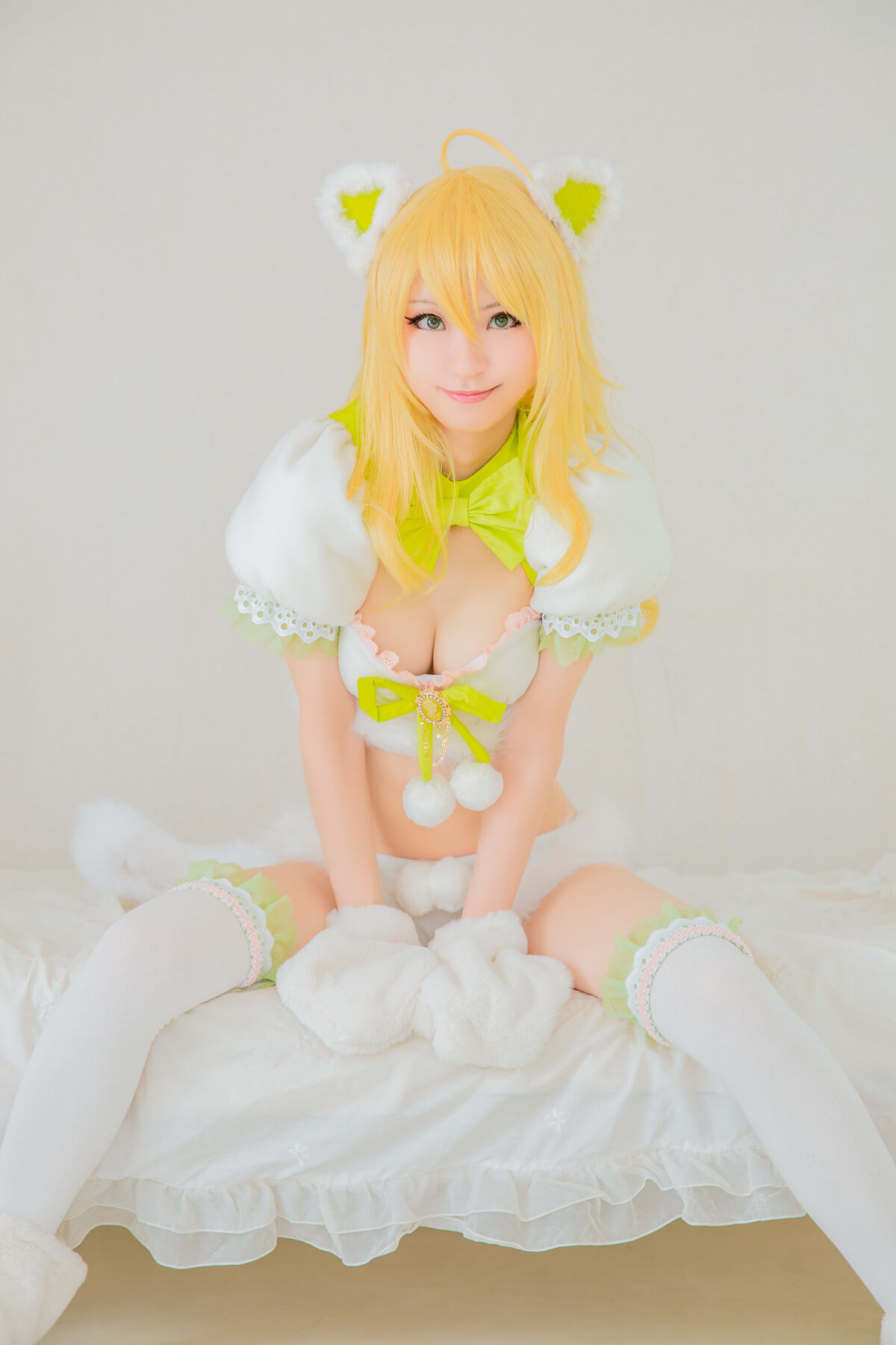 Coser@Mikehouse ミケ - Top Idol Sleeping Beauty Part02