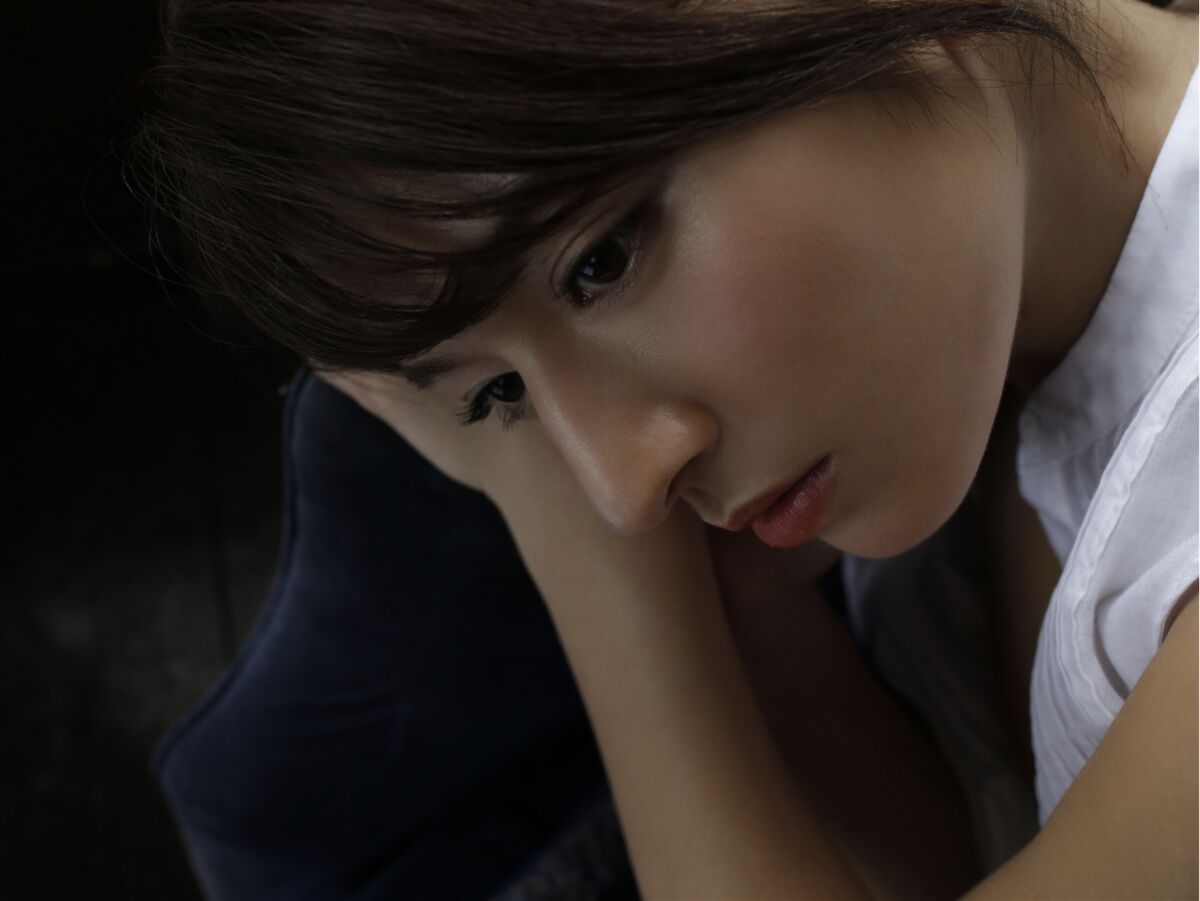 Kana Tokue 徳江かな - つやごと