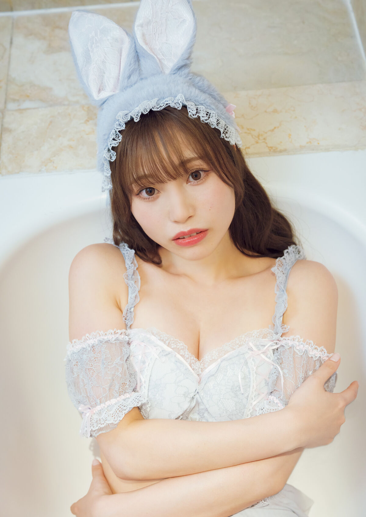 Saaya Kawagoe 川越紗彩 - 2025.10.24 川越紗彩１st写真集 なんとかなるなる 電子特典付き Part02