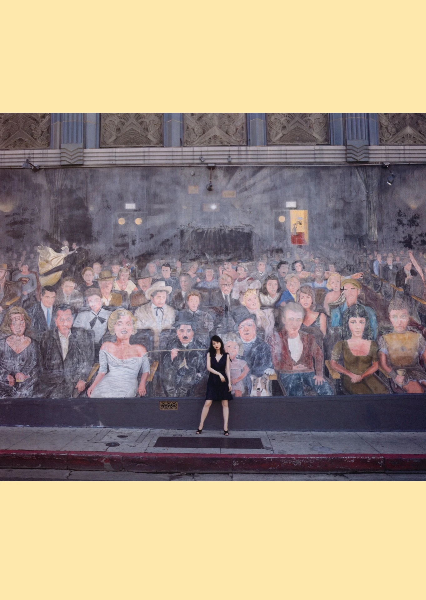 Mizuki Yamashita 山下美月, 2nd写真集 「ヒロイン」 Set.01