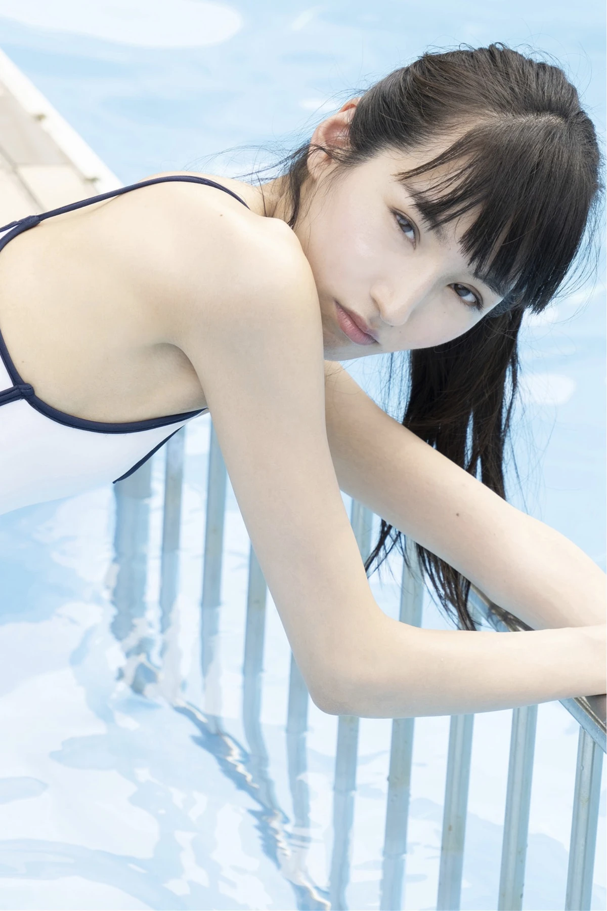 Mai Yasuda 保田真愛, 写真集 「猟奇的な美尻」 Set.04