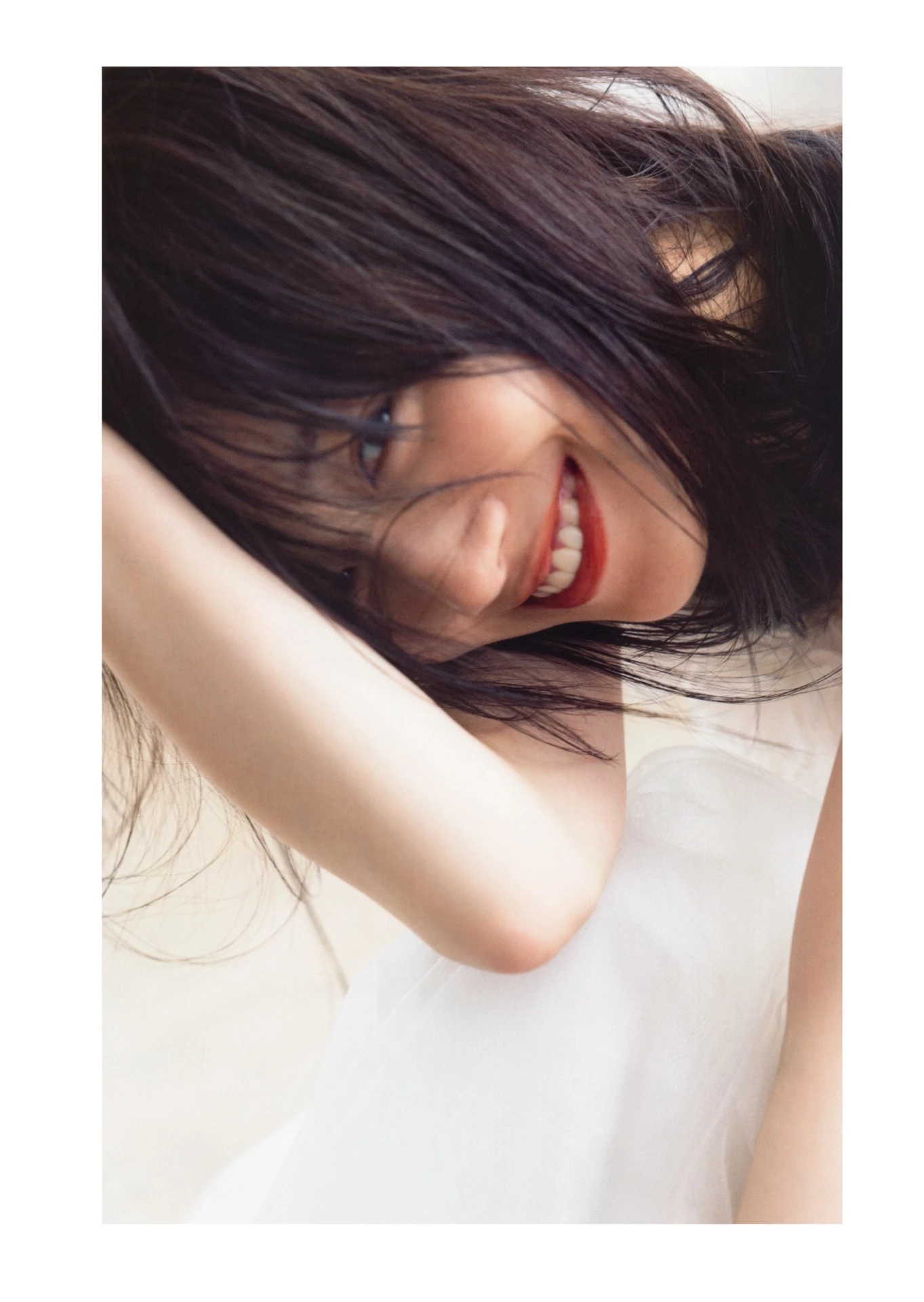 Mizuki Yamashita 山下美月, 2nd写真集 「ヒロイン」 Set.02