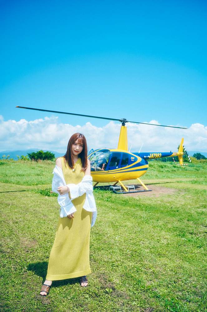 雪平莉左 グラマラス美女の水着グラビア画像！