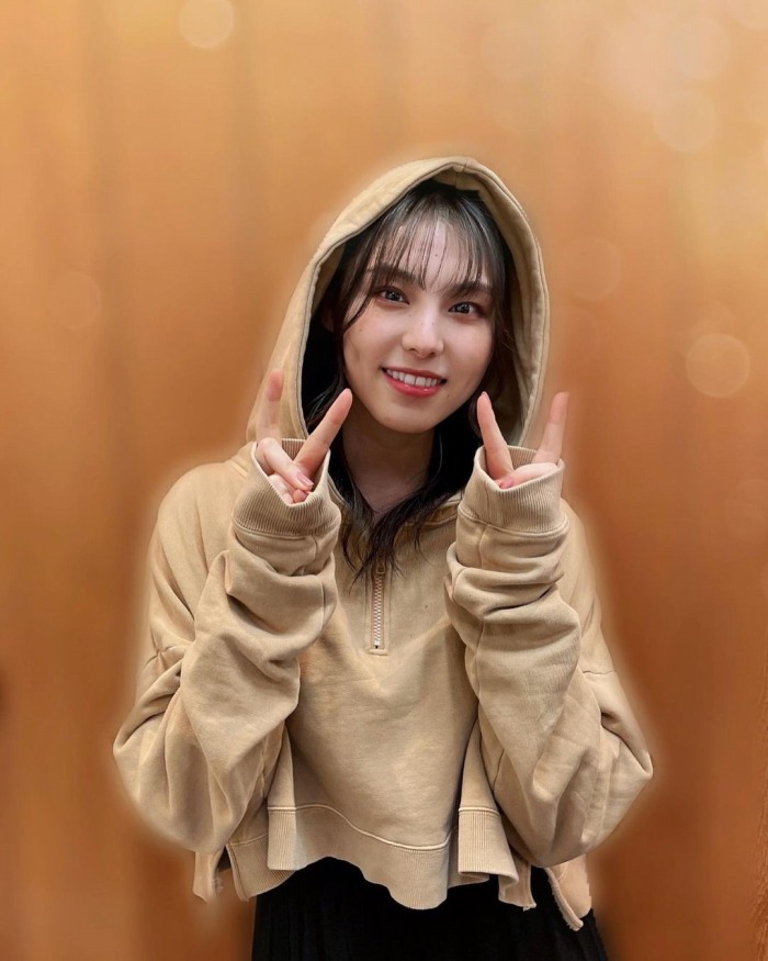 相楽伊織 けっこうボインな水着グラビア画像！