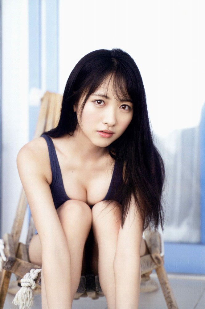 石田千穂 めちゃかわな水着グラビア画像！！