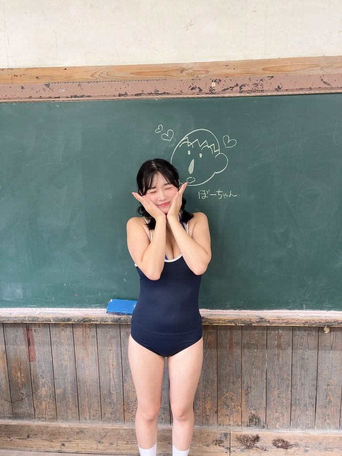 秋田そな Gカップボインの水着グラビア画像！