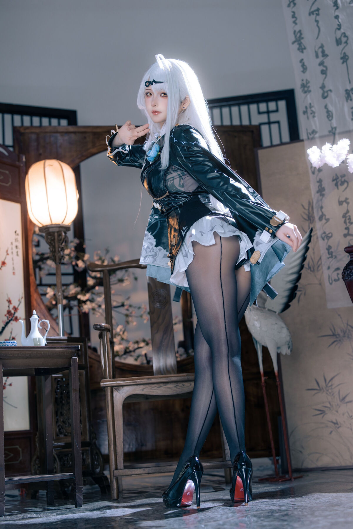 Coser@屿鱼 - 绝区零 仪玄 墨形影踪