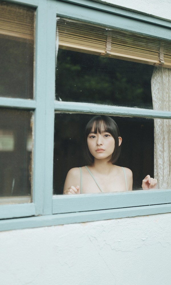 高崎かなみ 鬼かわな水着＆ランジェリー画像！