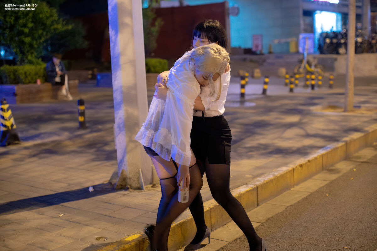 Coser@皮皮奶可可爱了啦 And 穆零Mu0 - 百合OL