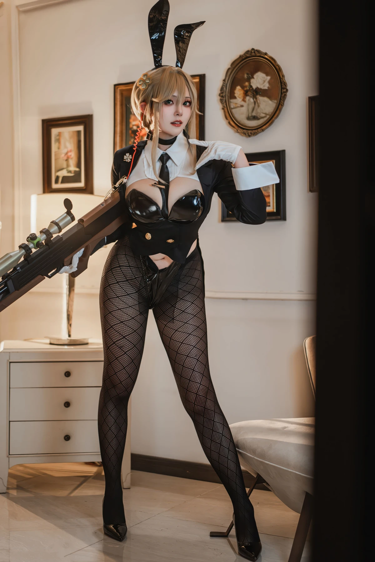 Cosplay Natsuko夏夏子 – NIKKE 爱德 特工兔女郎