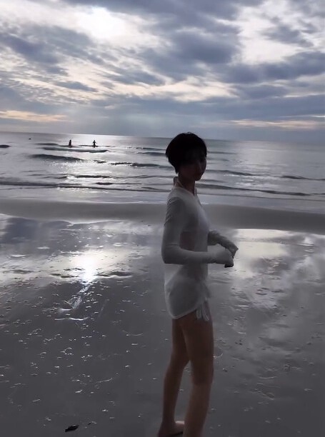 渡邊渚 おっぱいが凄い水着グラビア他画像！