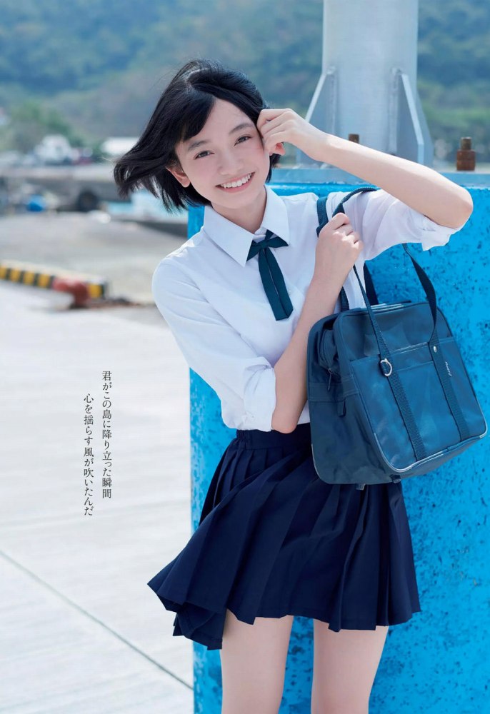 熊澤風花 キュートな水着グラビア画像ほか