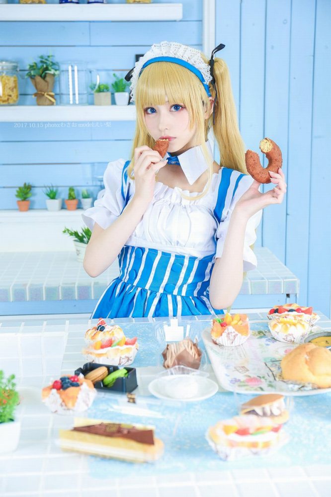 えい梨 美しいコスプレ＆水着グラビア画像！