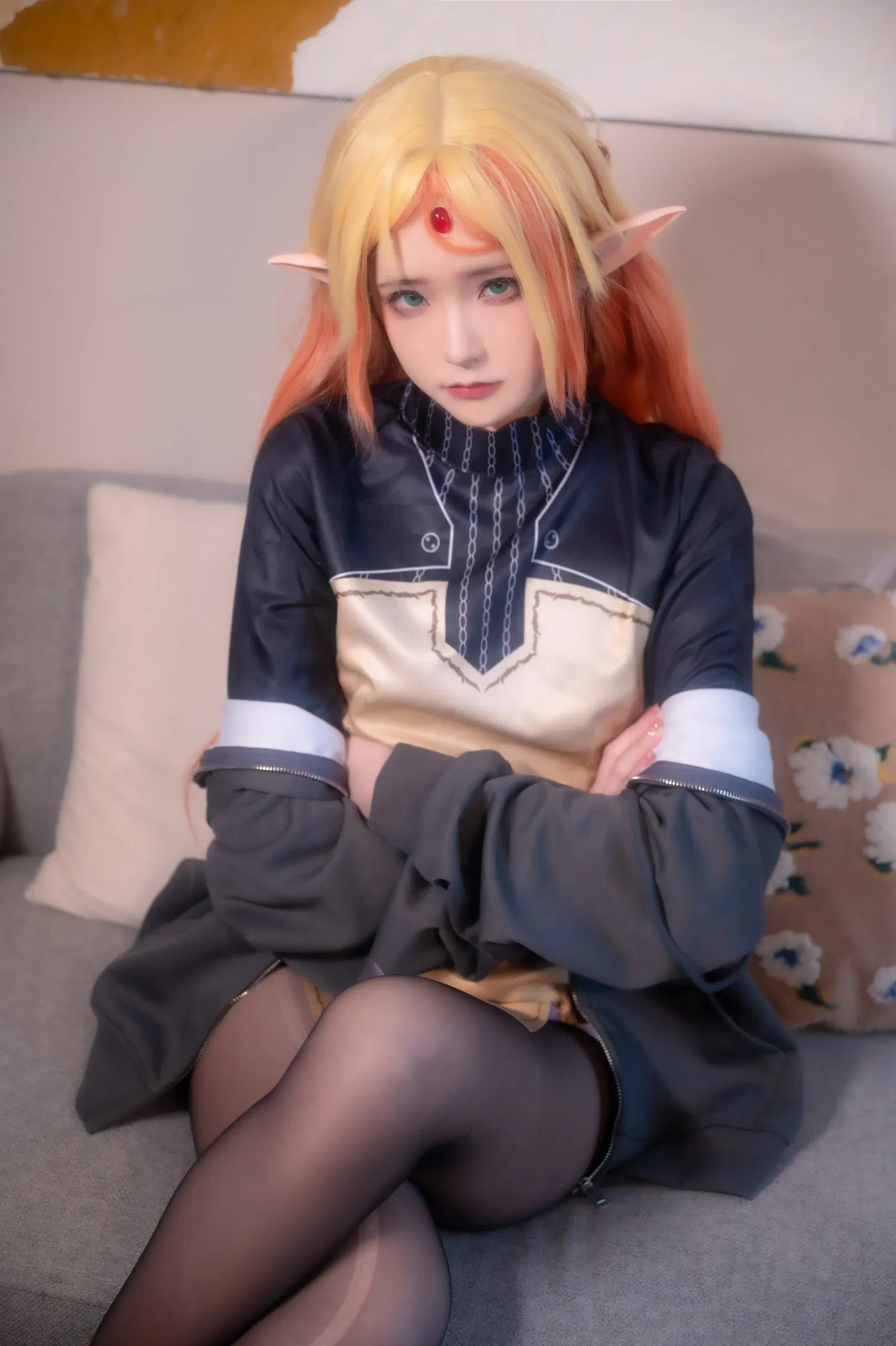 [Cosplay] Quan冉有点饿 异世界舅妈